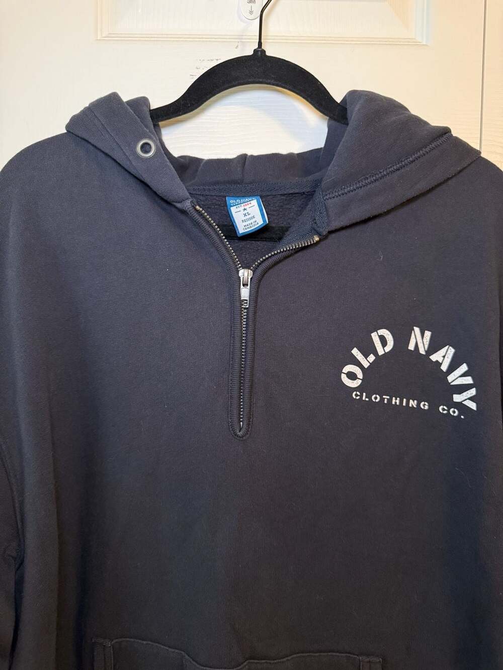 Old Navy Reissue Quarter Zip Hoodie Size XL Black Graphic Logo Sweatshirt